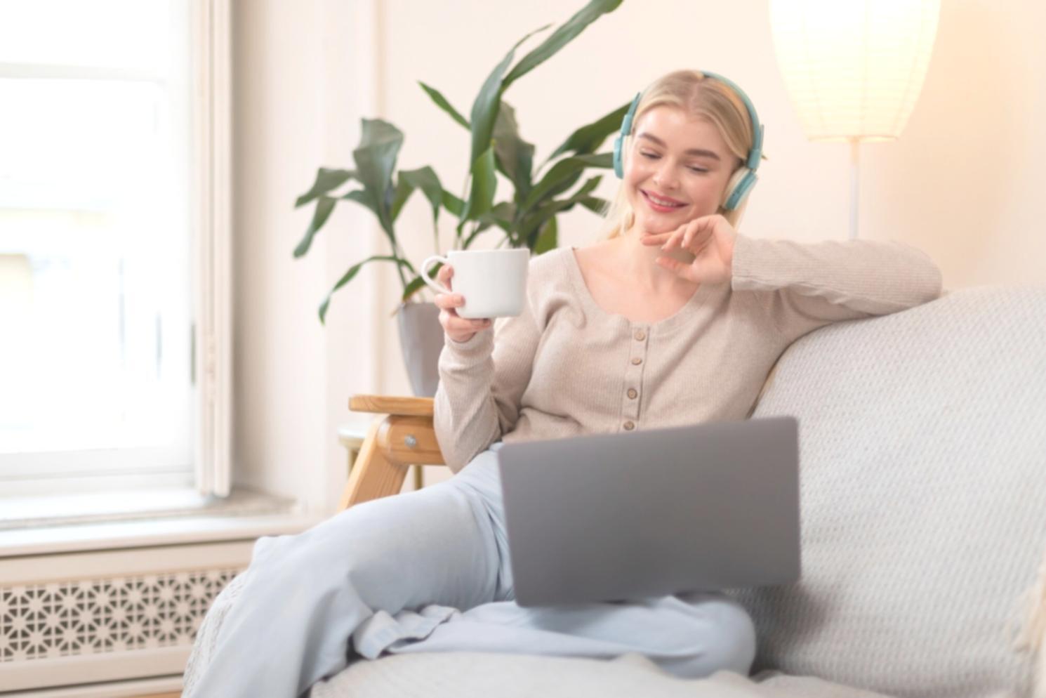 Sessão de formação financeira com análise de dados empresariais