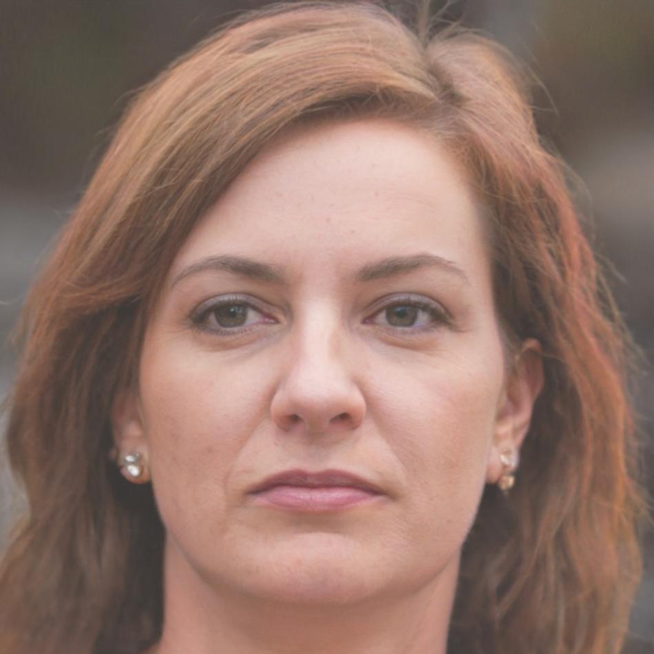 Retrato profissional de Inês Tavares