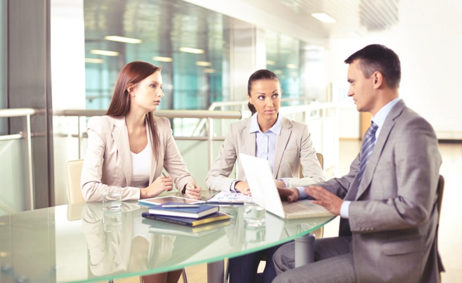 Material didático e recursos educativos sobre finanças pessoais